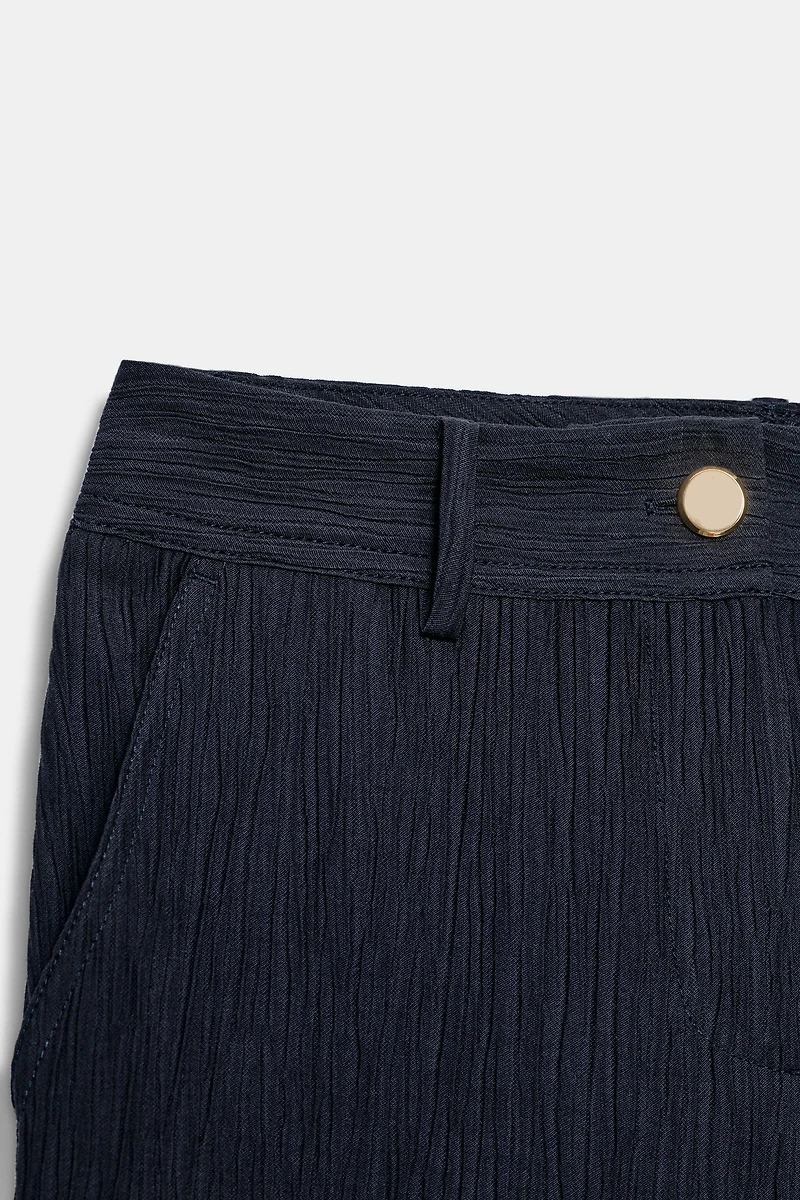 PANTALON DROIT EFFET FROISSÉ
