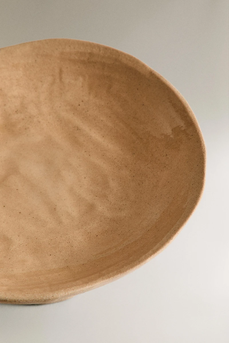 IRREGULAR CERAMIC BOWL WITH STAND