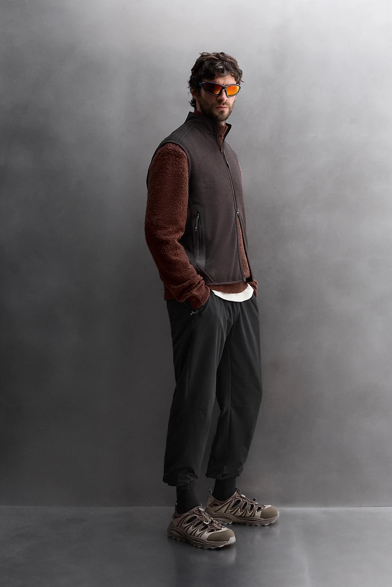 COMBINATION FLEECE KNIT VEST