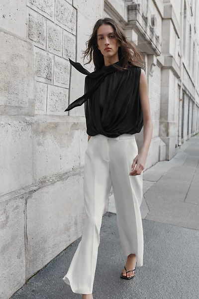 DRAPED BALLOON TOP