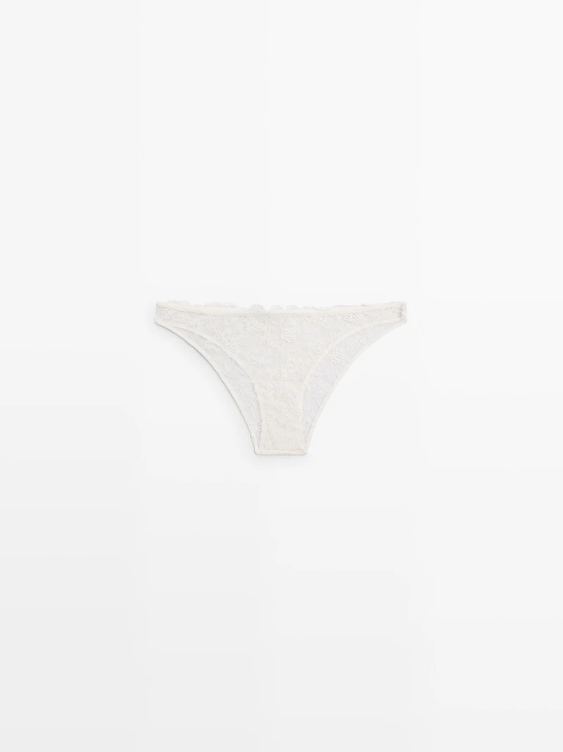 Scalloped lace briefs