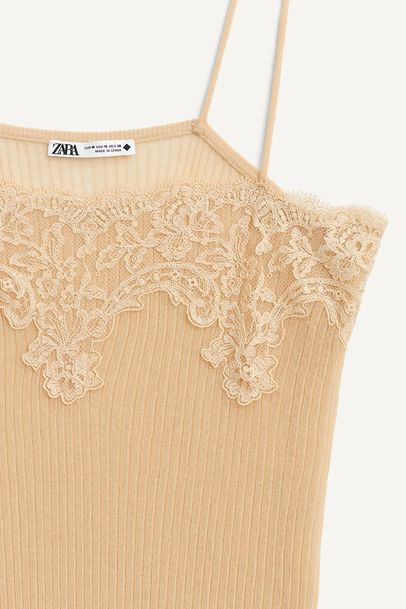 TOP CÔTELÉ DENTELLE ÉDITION LIMITÉE