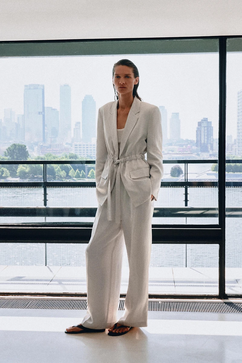 ZW COLLECTION SATIN BLAZER