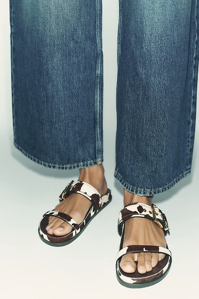 SANDALES ANIMAL PRINT EN CUIR