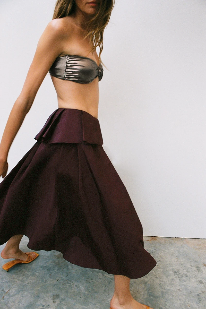 VOLUMINOUS MIDI SKIRT