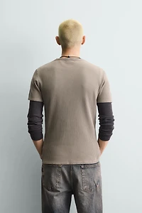 SLIM FIT TEXTURED KNIT T-SHIRT