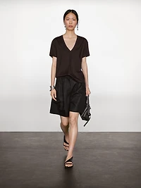 Flowing V-neck T-shirt