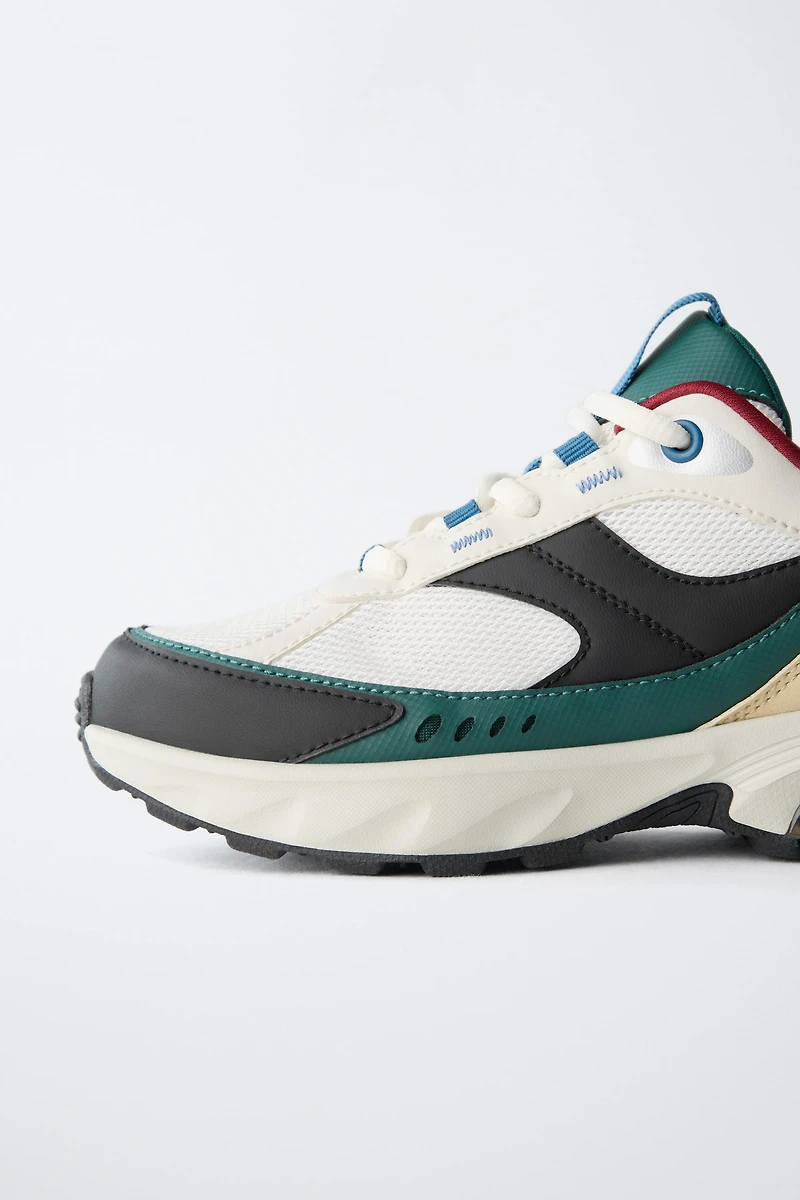 AIR CHAMBER SNEAKERS