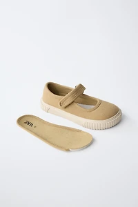 TEXTILE BAREFOOT MARY JANE SNEAKERS