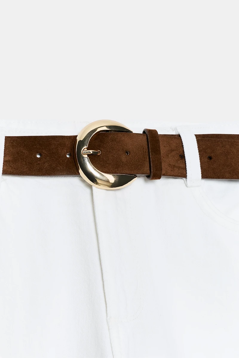 JEAN LARGE COURT TAILLE HAUTE À CEINTURE