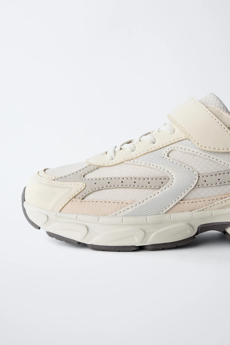 MULTI-PIECE ATHLETIC SNEAKERS