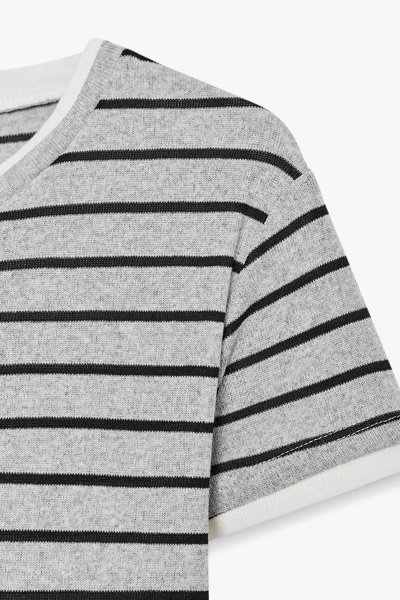 DOUBLE STRIPE T-SHIRT