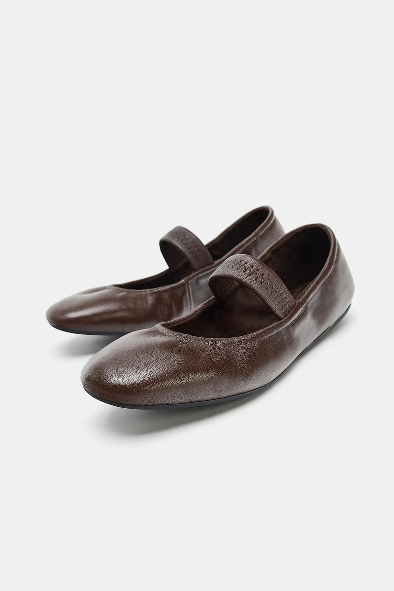 BALLERINES EN CUIR À BRIDE ÉLASTIQUE