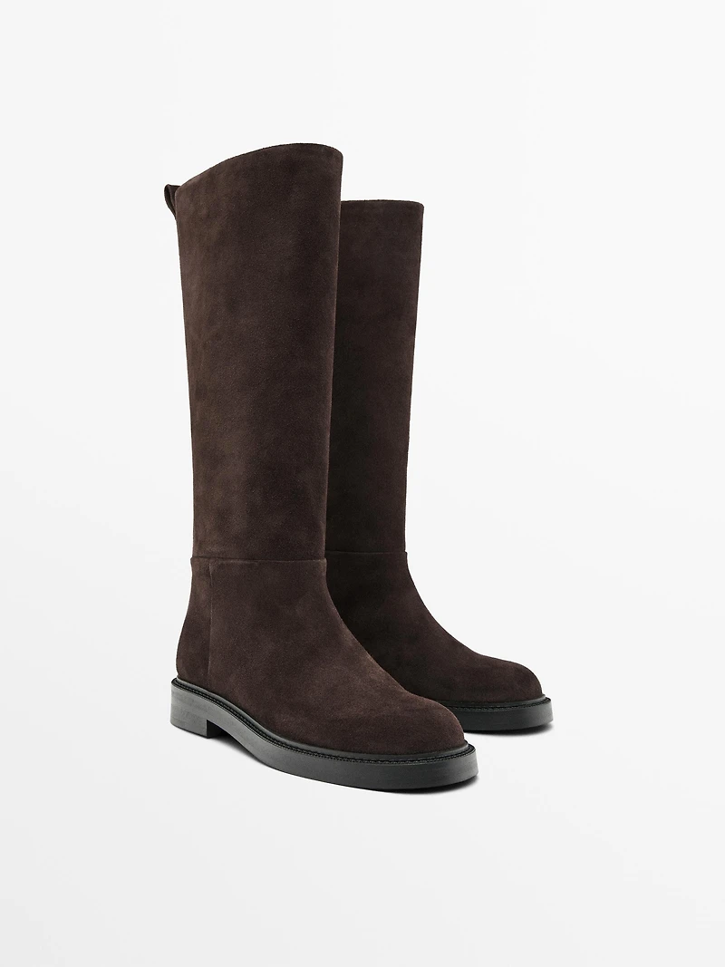 Bottes hautes en croûte de cuir
