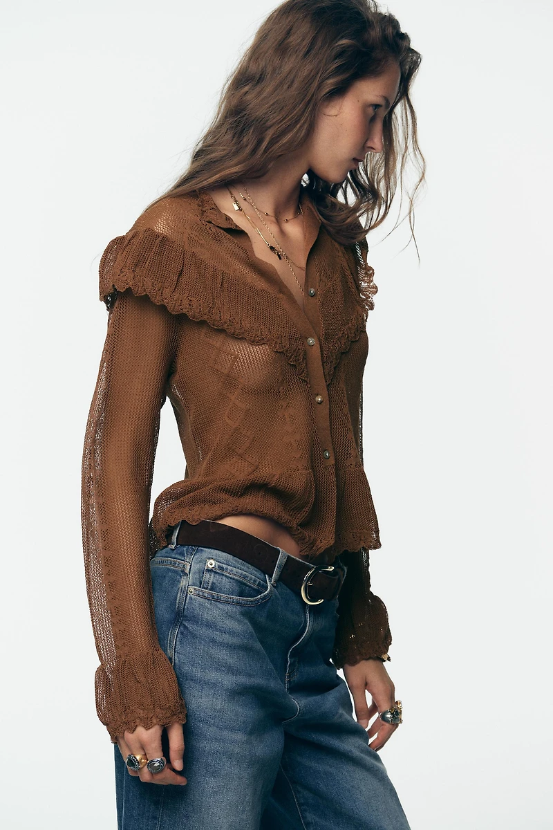 GILET ROMANTIQUE EN MAILLE POINTELLE
