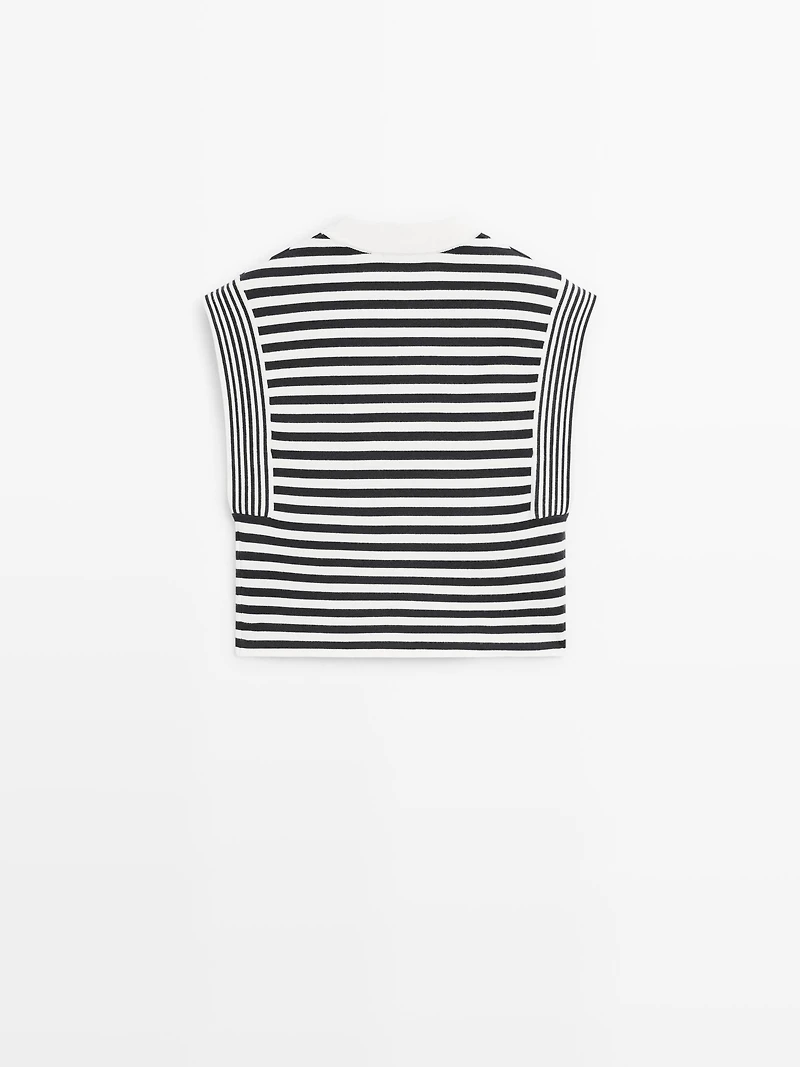 Veste sans manches à rayures et col rond
