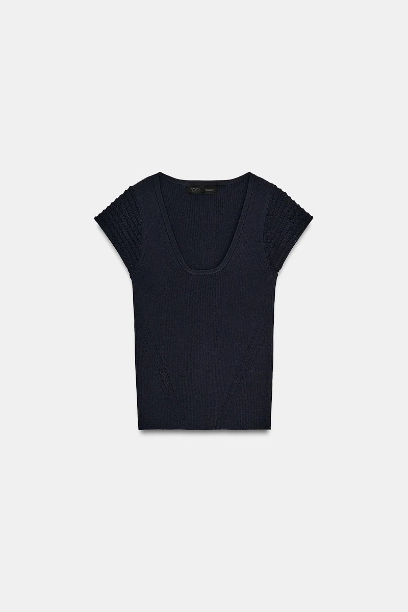 COMBINATION SLEEVE KNIT TOP