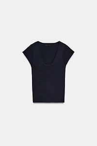 COMBINATION SLEEVE KNIT TOP