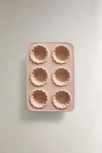 MUFFIN BAKING MOLD