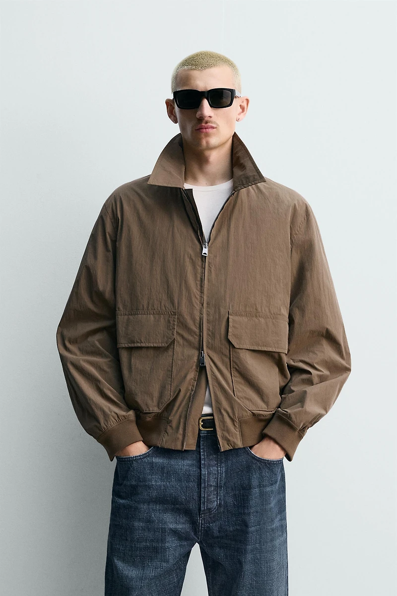 REGULAR FIT TECHNICAL JACKET