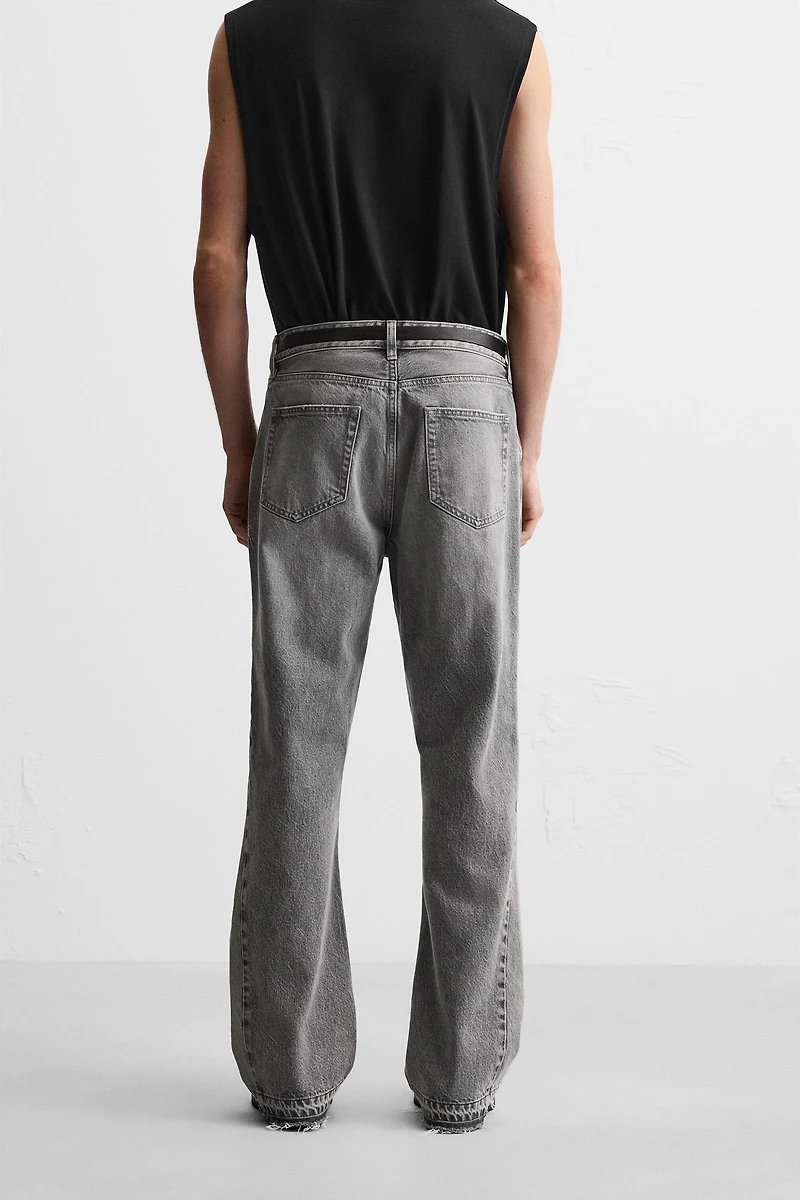 FLARE FIT JEANS