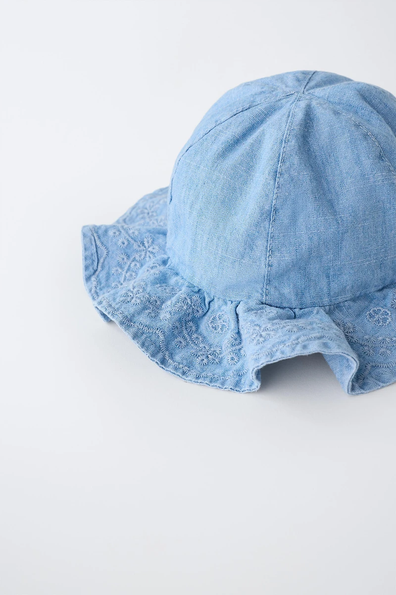 EMBROIDERED DENIM HAT