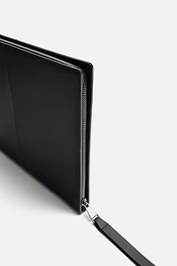 LEATHER CLUTCH