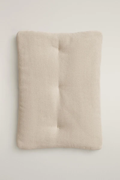 OBLONG LINEN CUSHION