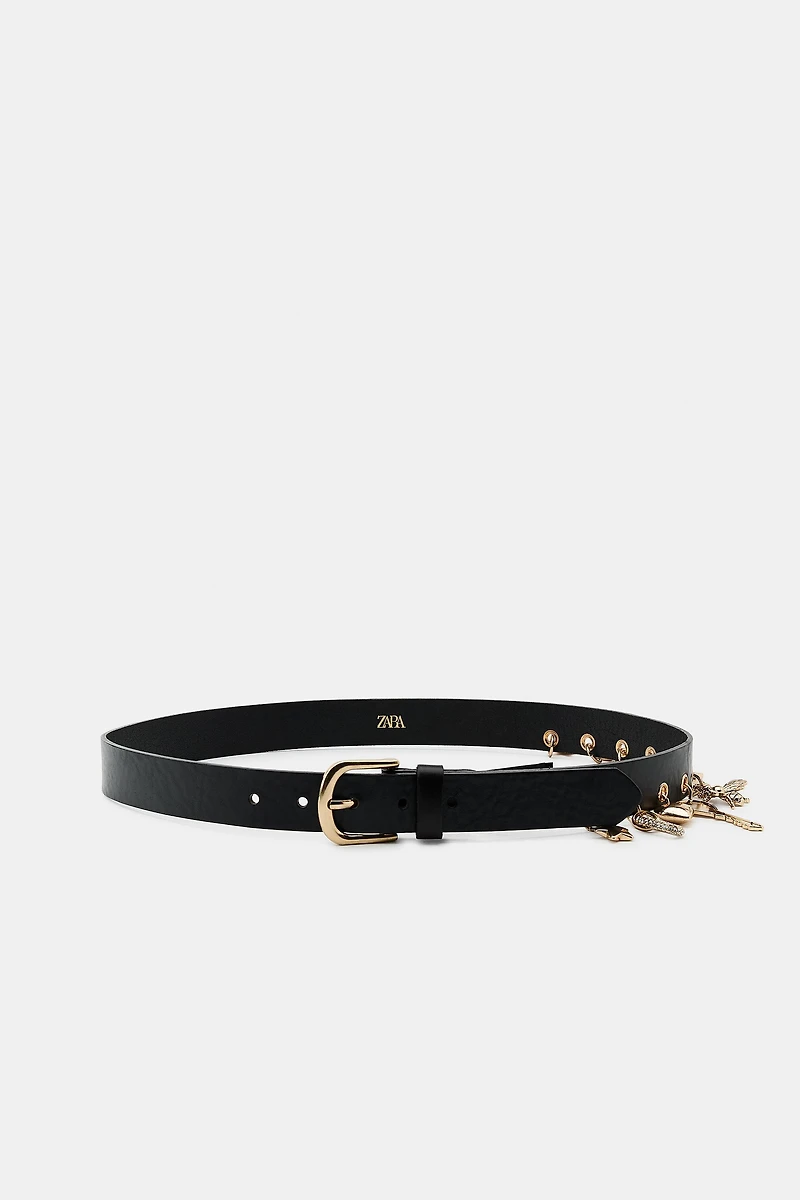 CEINTURE EN CUIR CHARMS