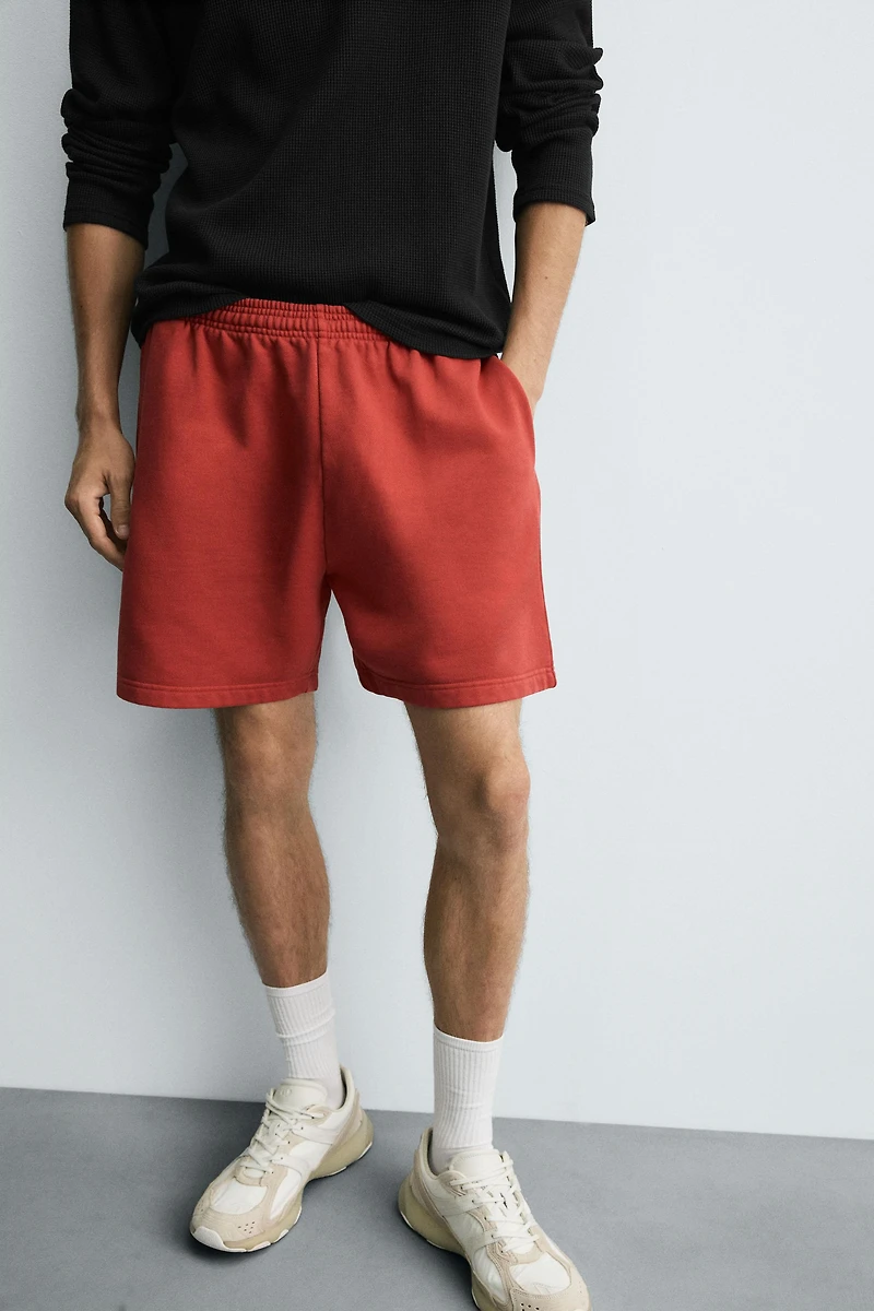 WASHED JOGGER SHORTS