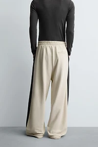 WIDE FIT JOGGER PANTS WITH STRIPES