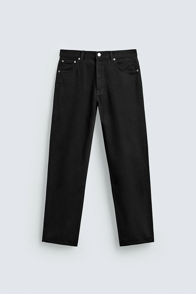 STRAIGHT FIT JEANS