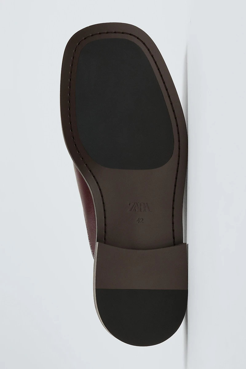 SABOTS EN CUIR