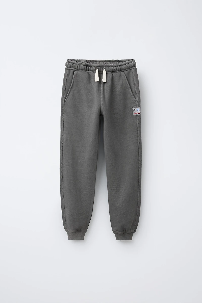 PANTALON JOGGER TEINT EN PIÈCE