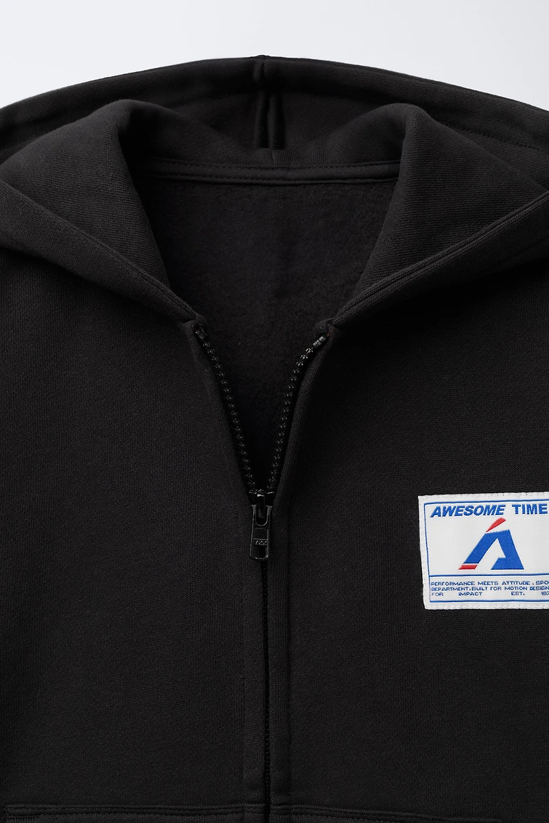 ZIPPERED LABEL JOGGING JACKET