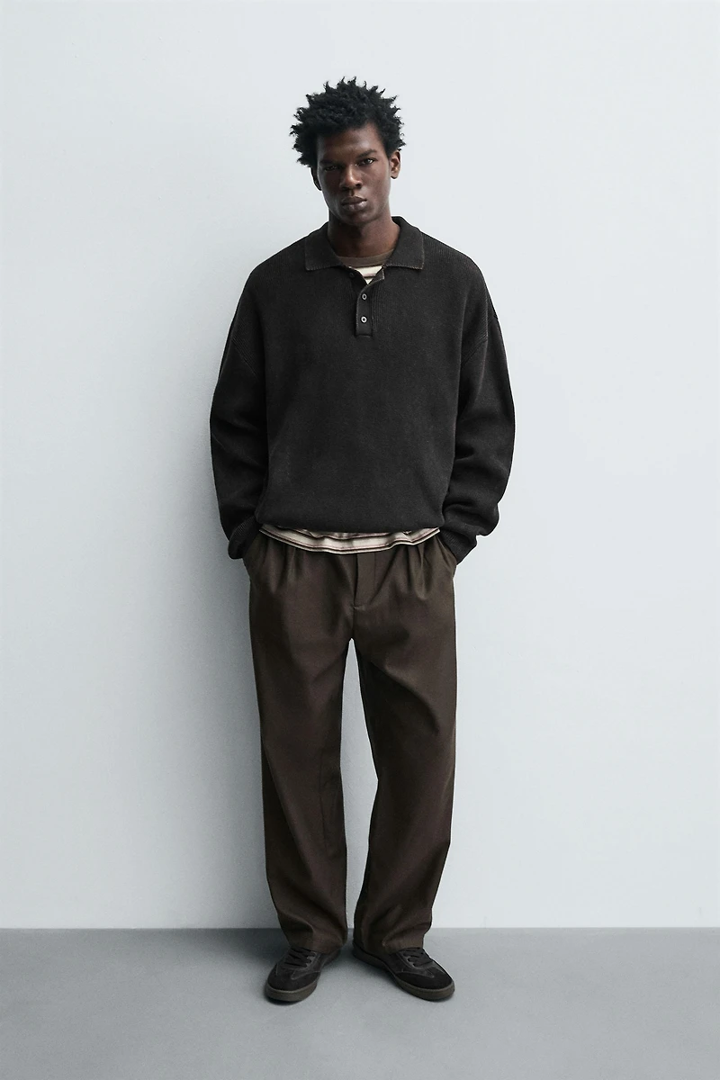 CONTRAST SOLE SNEAKERS