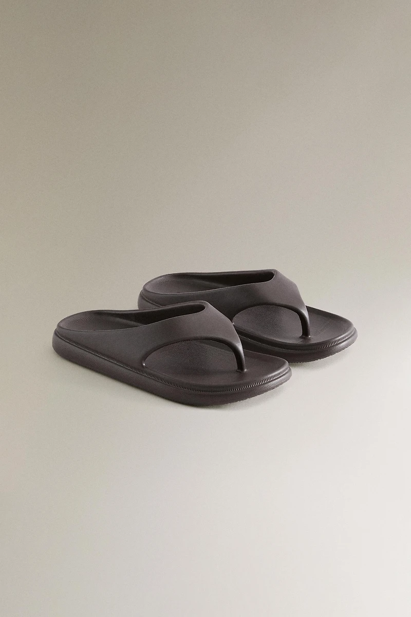 RUBBERIZED FLAT SANDALS