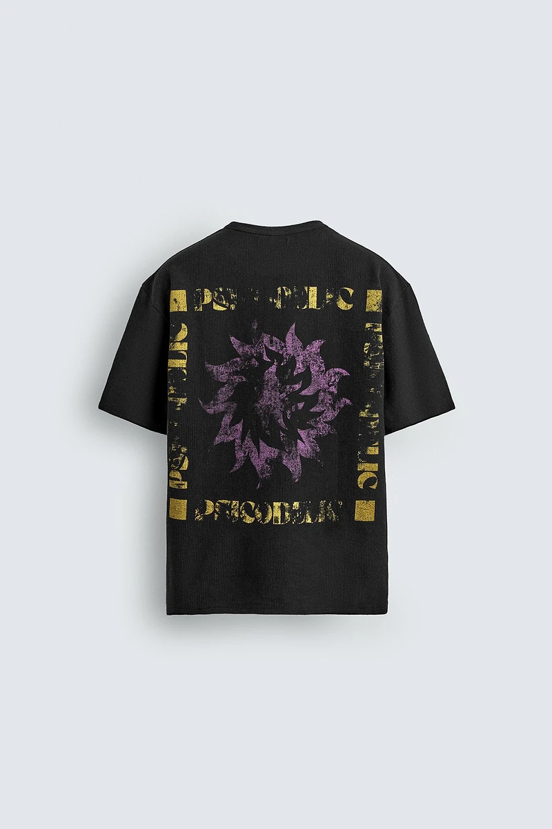 T-SHIRT EN MAILLE DÉLAVÉ IMPRIMÉS