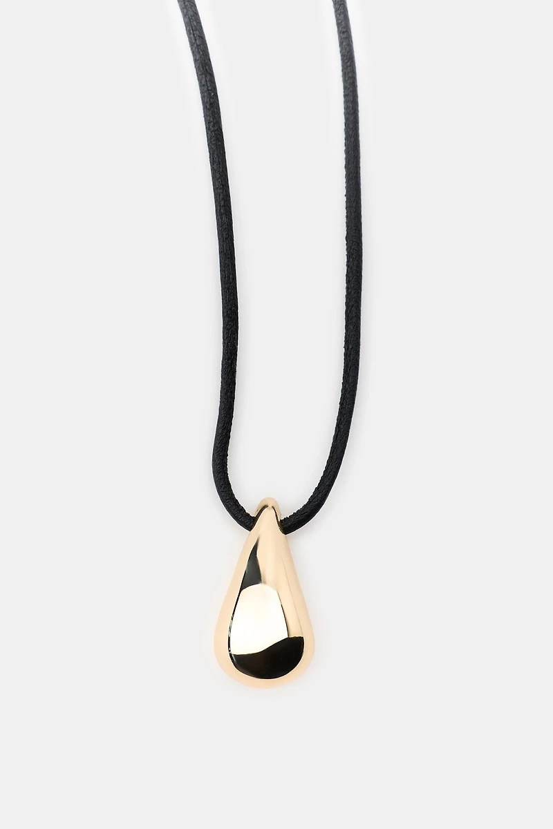 TEARDROP LEATHER CORD NECKLACE