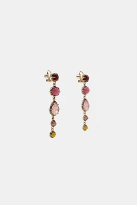 BOUCLES D'OREILLES À PIÈCES EN RÉSINE ET BIJOUX