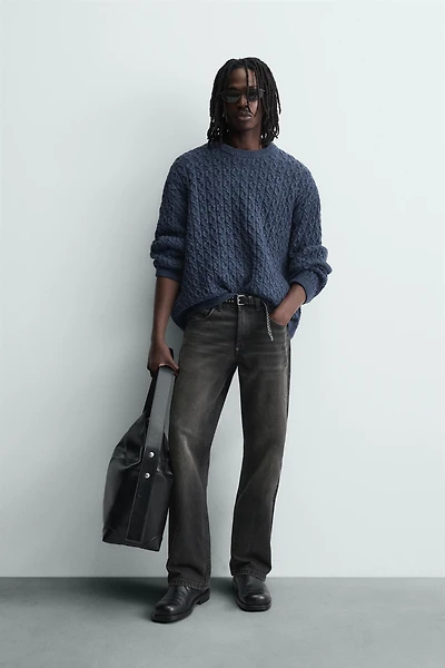 PULL STRUCTURÉ À TORSADES