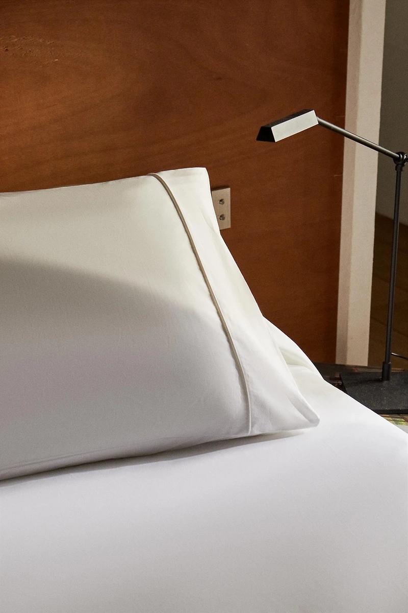 TAIE D’OREILLER PERCALE DE COTON (300 FILS)