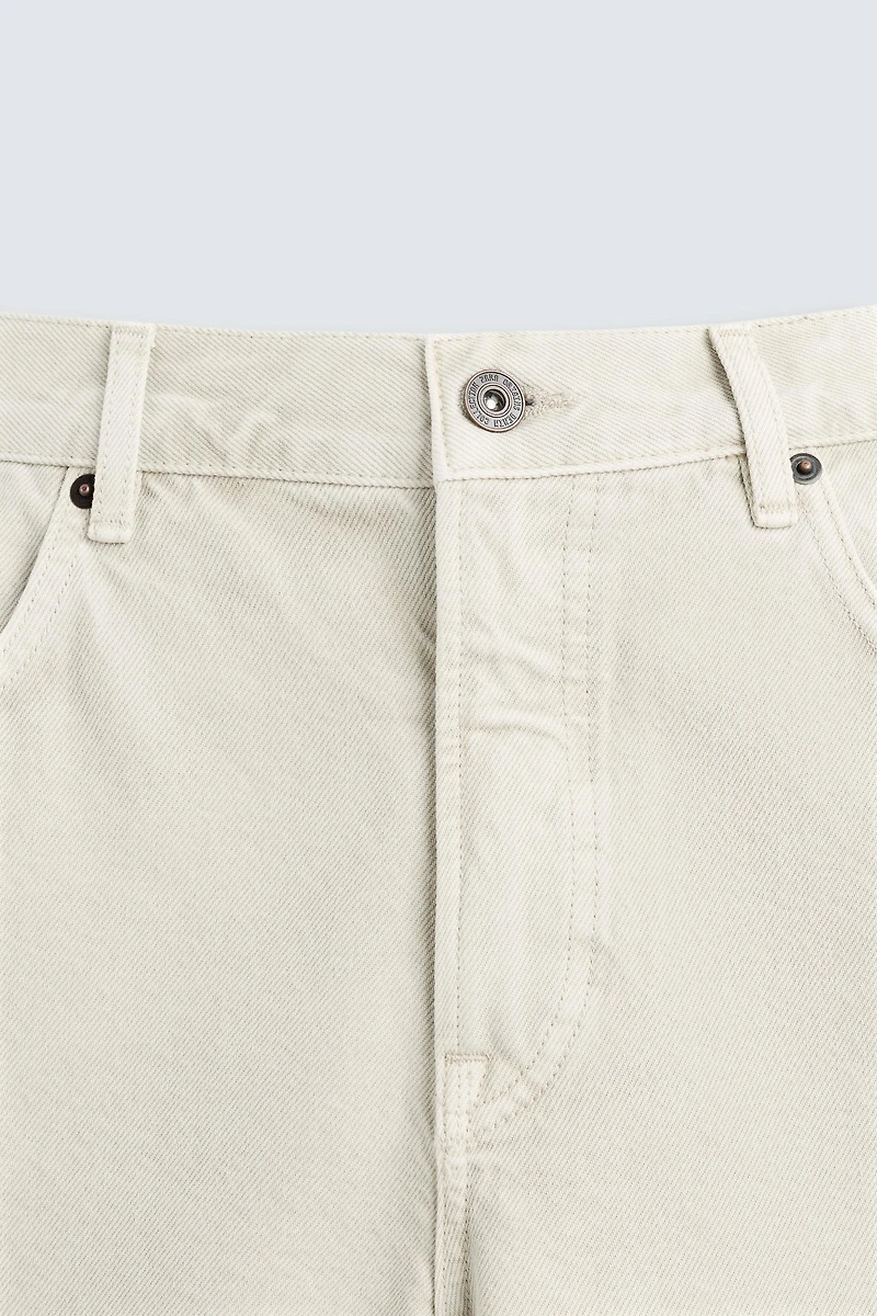 REGULAR FIT DENIM SHORTS