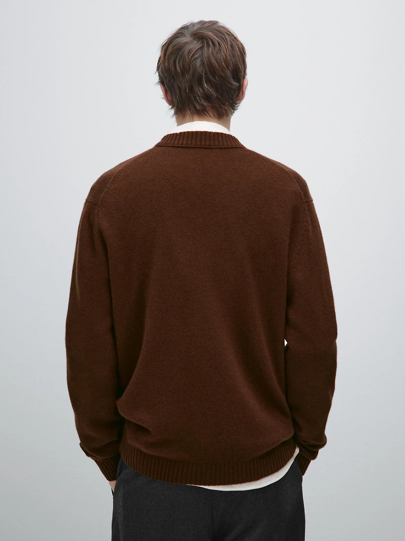 100% wool knit crew neck cardigan