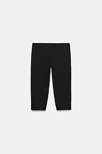 STRETCH CAPRI PANTS