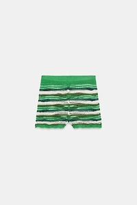 SHORT EN MAILLE STRUCTURÉE À RAYURES