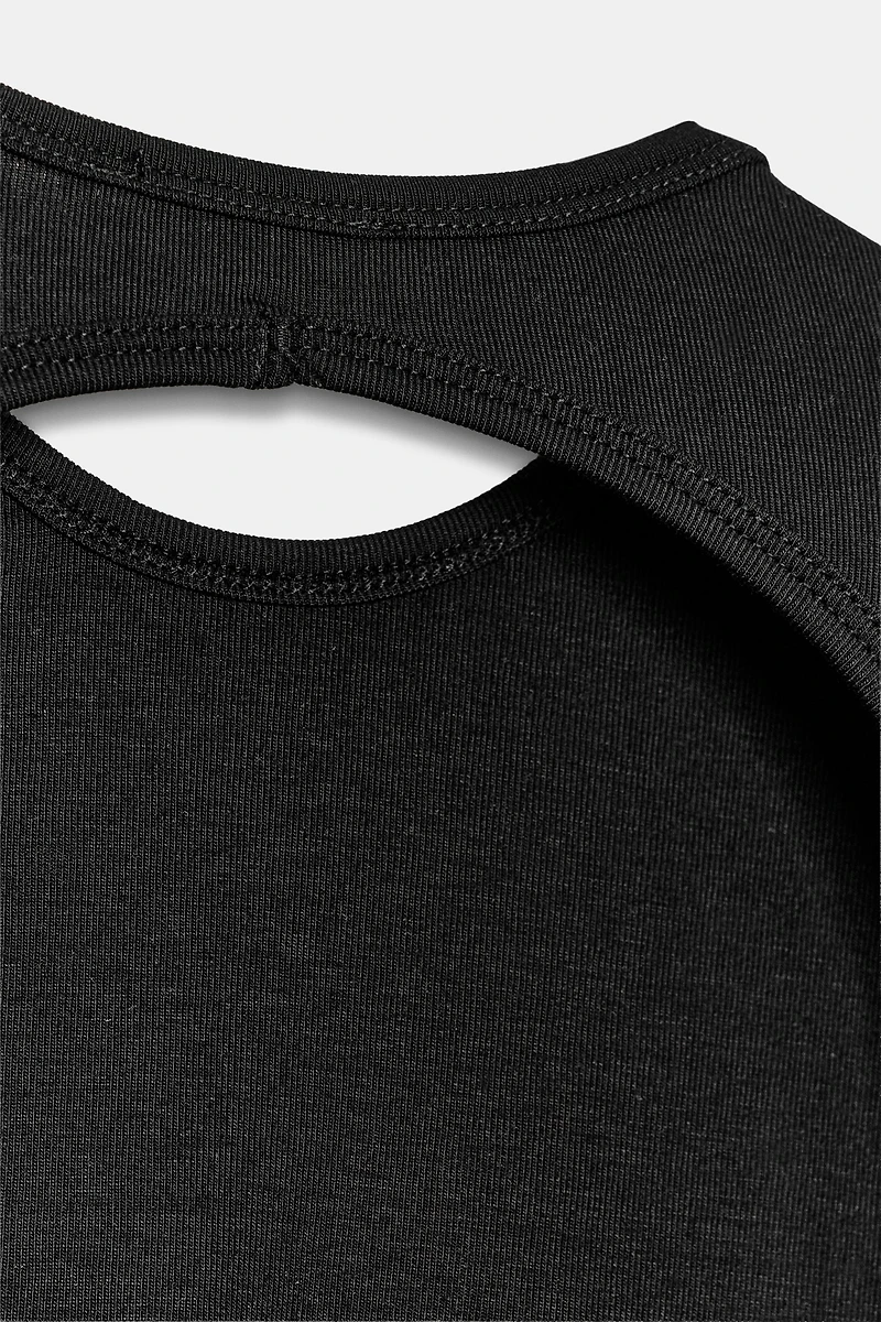 OPEN BACK T-SHIRT