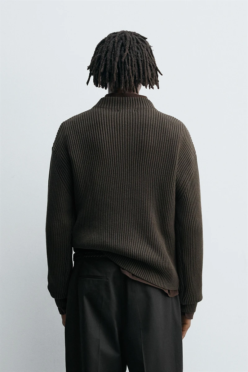 PULL À COL CHEMINÉE