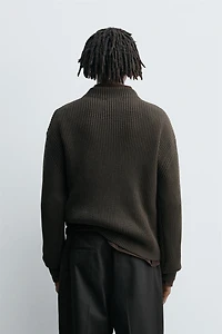 PULL À COL CHEMINÉE