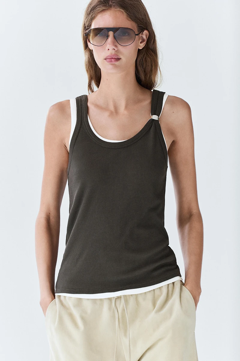 T-shirt double à bretelles détail bijou